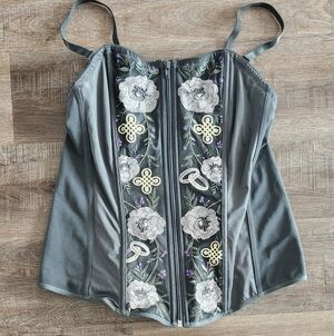 Torrid OUTLANDER Green Floral Embroidered Corset